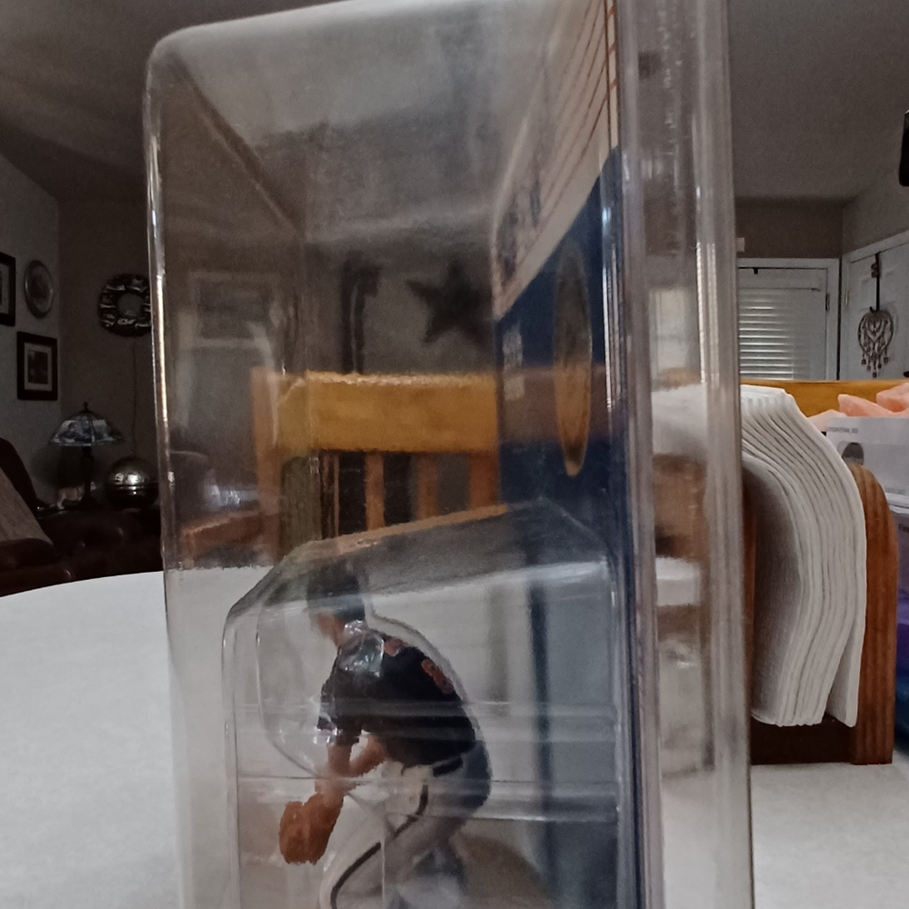 Cal Ripken 1996 Starting Lineup collection - Picture 3 of 3